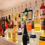 カラオケバーHanaHana裏側。