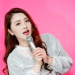 カラオケで接待盛り上がりやすく歌いやすい曲【30代～50代】まとめ